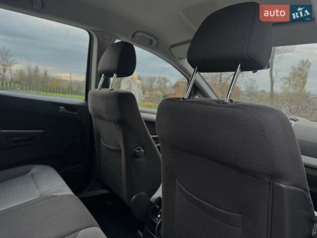 Синий Опель Зафира, объемом двигателя 1.6 л и пробегом 182 тыс. км за 6950 $, фото 68 на Automoto.ua