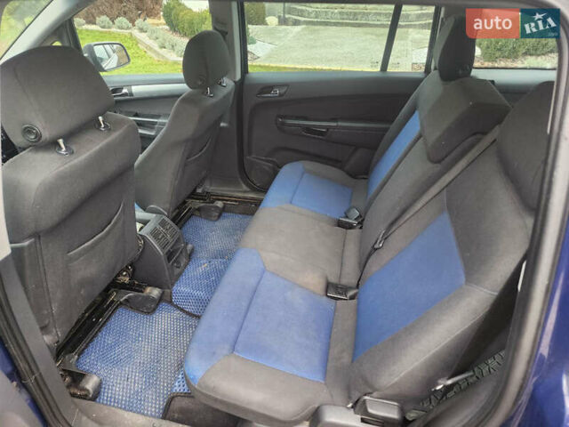 Синий Опель Зафира, объемом двигателя 1.6 л и пробегом 333 тыс. км за 6200 $, фото 55 на Automoto.ua