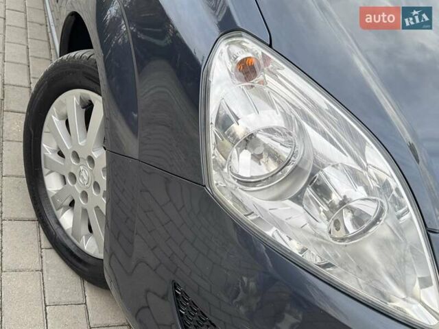 Синий Опель Зафира, объемом двигателя 1.6 л и пробегом 182 тыс. км за 6950 $, фото 10 на Automoto.ua