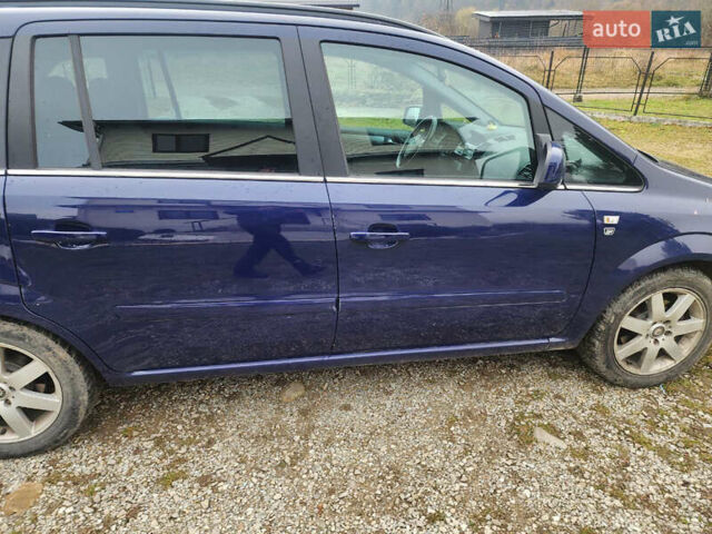 Синий Опель Зафира, объемом двигателя 1.6 л и пробегом 333 тыс. км за 6200 $, фото 9 на Automoto.ua
