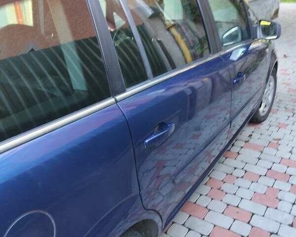 Синий Опель Зафира, объемом двигателя 1.7 л и пробегом 256 тыс. км за 6300 $, фото 3 на Automoto.ua