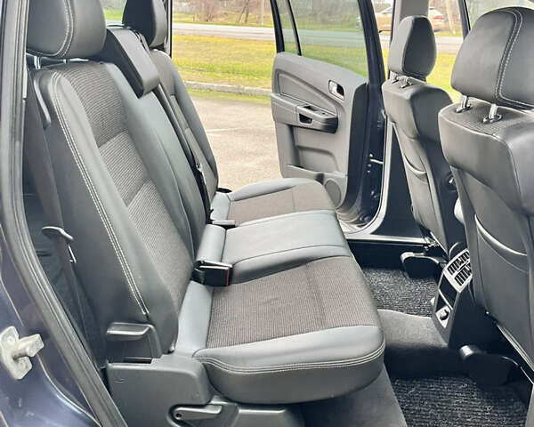 Синий Опель Зафира, объемом двигателя 1.8 л и пробегом 190 тыс. км за 7650 $, фото 39 на Automoto.ua