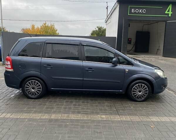 Синий Опель Зафира, объемом двигателя 1.8 л и пробегом 230 тыс. км за 6700 $, фото 3 на Automoto.ua