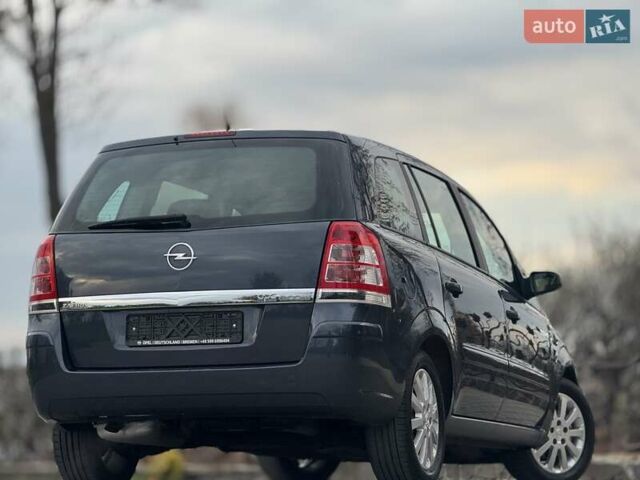 Синий Опель Зафира, объемом двигателя 1.6 л и пробегом 182 тыс. км за 6950 $, фото 23 на Automoto.ua
