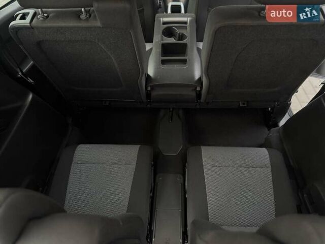 Синий Опель Зафира, объемом двигателя 1.6 л и пробегом 182 тыс. км за 6950 $, фото 80 на Automoto.ua