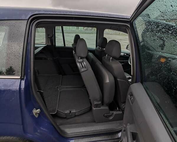 Синий Опель Зафира, объемом двигателя 1.7 л и пробегом 280 тыс. км за 6716 $, фото 23 на Automoto.ua