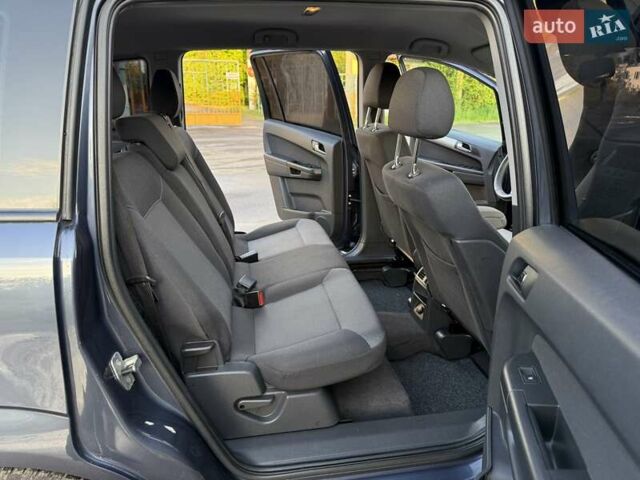 Синий Опель Зафира, объемом двигателя 1.8 л и пробегом 186 тыс. км за 7250 $, фото 21 на Automoto.ua