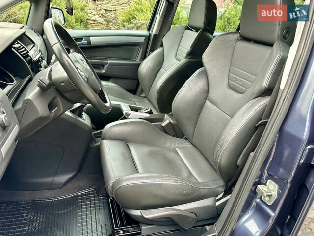 Синий Опель Зафира, объемом двигателя 1.8 л и пробегом 135 тыс. км за 9199 $, фото 38 на Automoto.ua