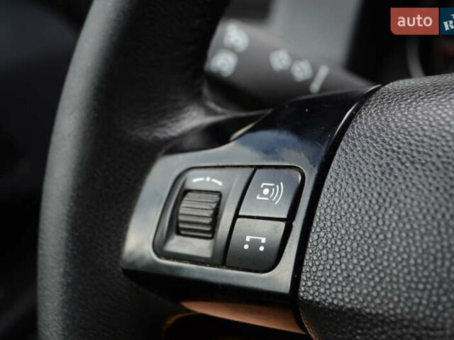 Опель Зафира 2010 в Киеве на Automoto.ua Синий Опель Зафира, объемом двигателя 1.6 л и пробегом 310 тыс. км за 6800 $, фото 24 на Automoto.ua