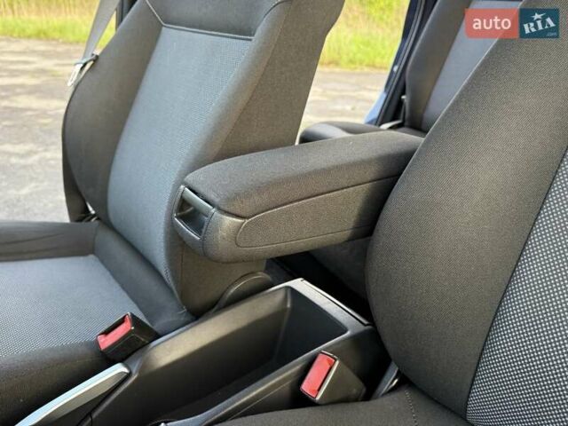 Синий Опель Зафира, объемом двигателя 1.8 л и пробегом 186 тыс. км за 7250 $, фото 52 на Automoto.ua