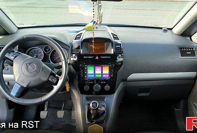 Синий Опель Зафира, объемом двигателя 1.6 л и пробегом 306 тыс. км за 6800 $, фото 12 на Automoto.ua