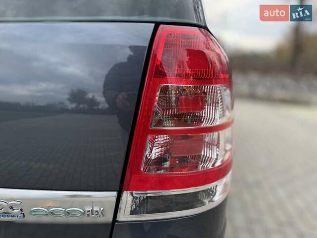 Синий Опель Зафира, объемом двигателя 1.6 л и пробегом 182 тыс. км за 6950 $, фото 32 на Automoto.ua