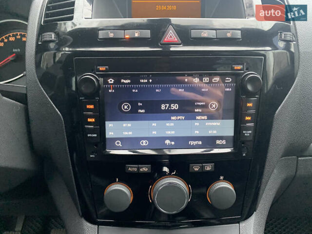 Синий Опель Зафира, объемом двигателя 1.6 л и пробегом 310 тыс. км за 6500 $, фото 10 на Automoto.ua