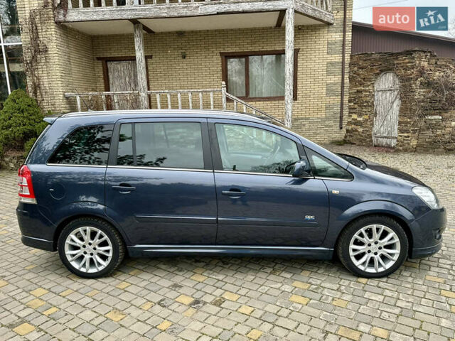 Синий Опель Зафира, объемом двигателя 1.8 л и пробегом 135 тыс. км за 9199 $, фото 13 на Automoto.ua