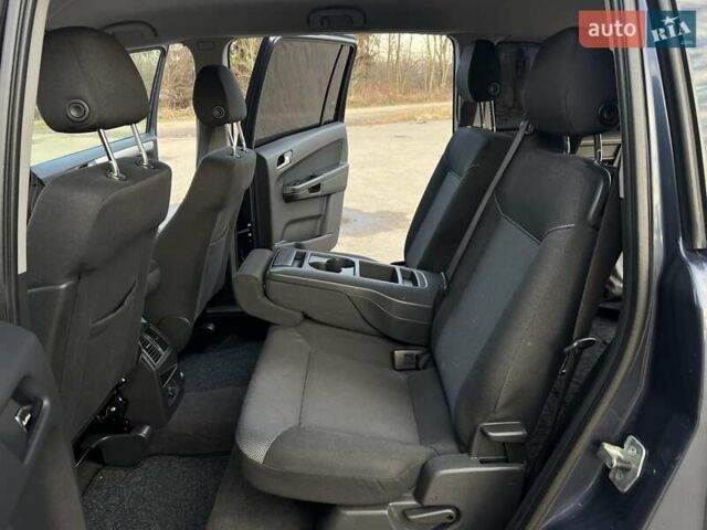 Синий Опель Зафира, объемом двигателя 1.8 л и пробегом 186 тыс. км за 7250 $, фото 39 на Automoto.ua