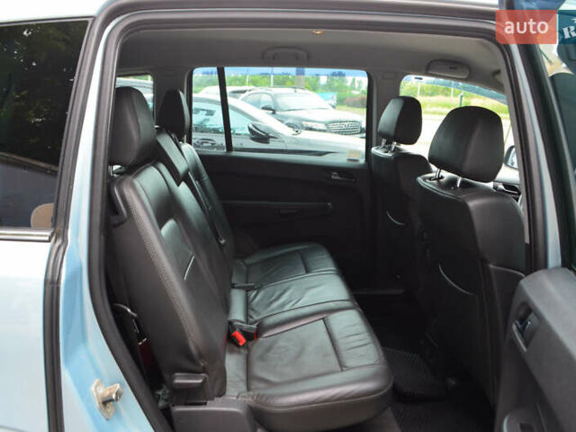 Опель Зафира 2010 в Киеве на Automoto.ua Синий Опель Зафира, объемом двигателя 1.6 л и пробегом 310 тыс. км за 6800 $, фото 14 на Automoto.ua