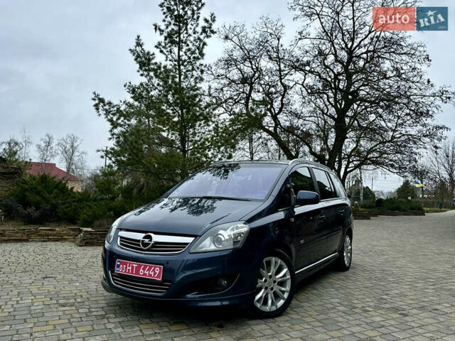 Синий Опель Зафира, объемом двигателя 1.8 л и пробегом 135 тыс. км за 9199 $, фото 87 на Automoto.ua