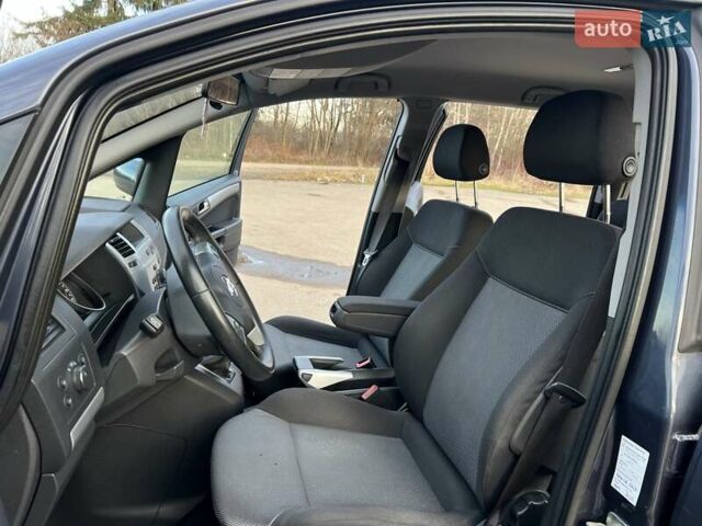 Синий Опель Зафира, объемом двигателя 1.8 л и пробегом 186 тыс. км за 7250 $, фото 24 на Automoto.ua