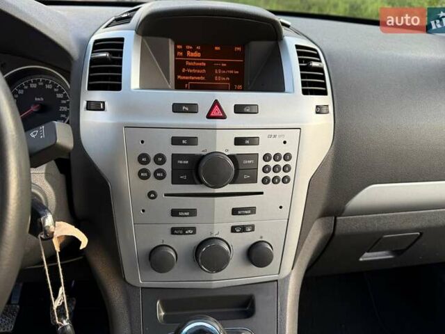 Синий Опель Зафира, объемом двигателя 1.8 л и пробегом 186 тыс. км за 7250 $, фото 33 на Automoto.ua