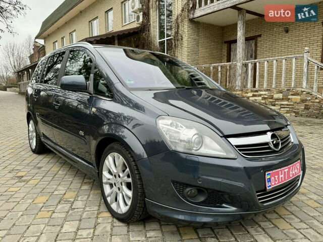 Синий Опель Зафира, объемом двигателя 1.8 л и пробегом 135 тыс. км за 9199 $, фото 73 на Automoto.ua