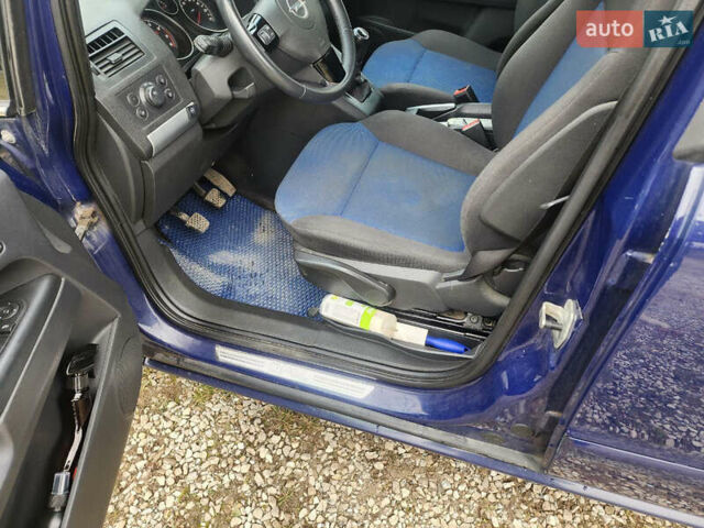 Синий Опель Зафира, объемом двигателя 1.6 л и пробегом 333 тыс. км за 6200 $, фото 18 на Automoto.ua