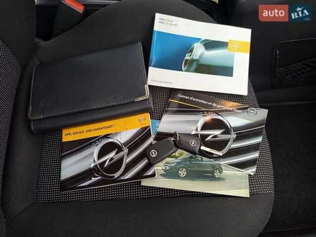 Синій Опель Зафіра, об'ємом двигуна 1.8 л та пробігом 169 тис. км за 7699 $, фото 89 на Automoto.ua