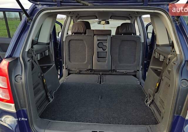 Синий Опель Зафира, объемом двигателя 1.69 л и пробегом 240 тыс. км за 6900 $, фото 27 на Automoto.ua