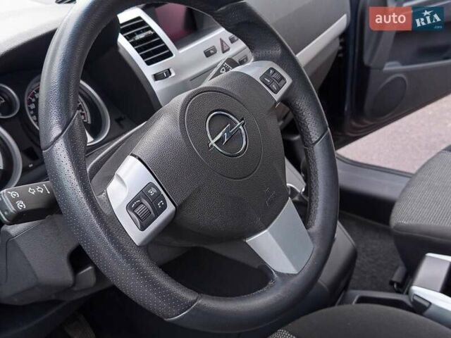 Синій Опель Зафіра, об'ємом двигуна 1.8 л та пробігом 169 тис. км за 7699 $, фото 50 на Automoto.ua