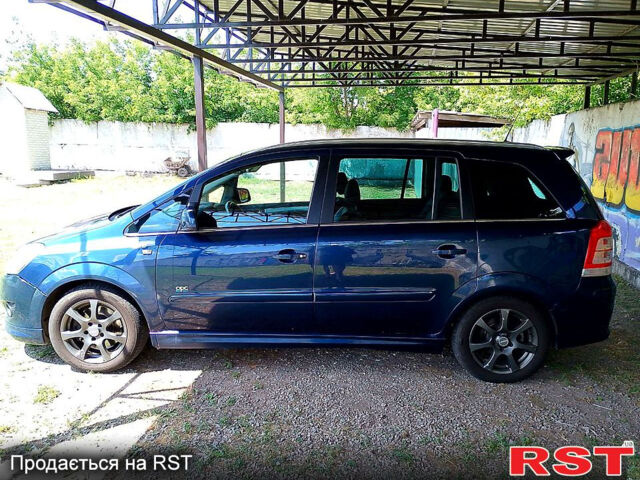 Синий Опель Зафира, объемом двигателя 1.7 л и пробегом 246 тыс. км за 6500 $, фото 3 на Automoto.ua