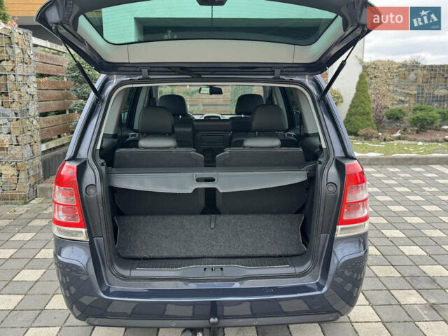 Синій Опель Зафіра, об'ємом двигуна 1.7 л та пробігом 197 тис. км за 7399 $, фото 59 на Automoto.ua