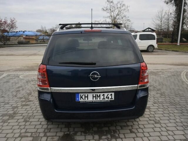 Синий Опель Зафира, объемом двигателя 1.8 л и пробегом 188 тыс. км за 4950 $, фото 9 на Automoto.ua