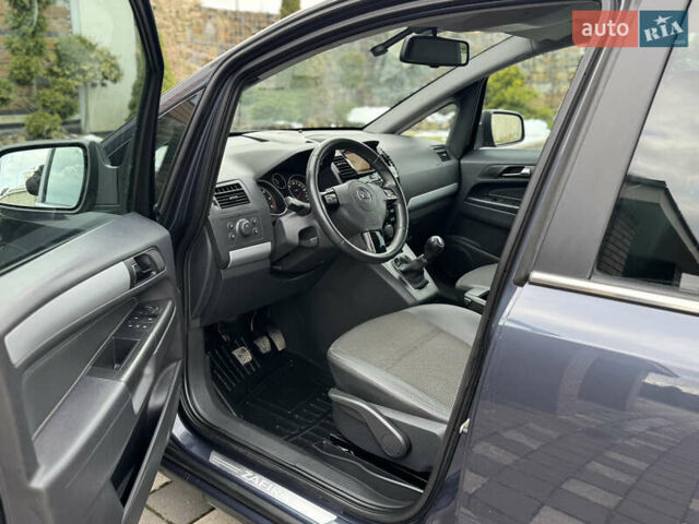 Синій Опель Зафіра, об'ємом двигуна 1.7 л та пробігом 197 тис. км за 7399 $, фото 28 на Automoto.ua