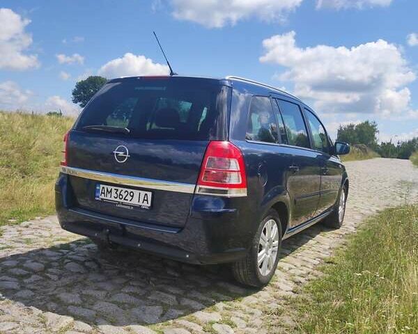 Синий Опель Зафира, объемом двигателя 1.8 л и пробегом 235 тыс. км за 7500 $, фото 6 на Automoto.ua