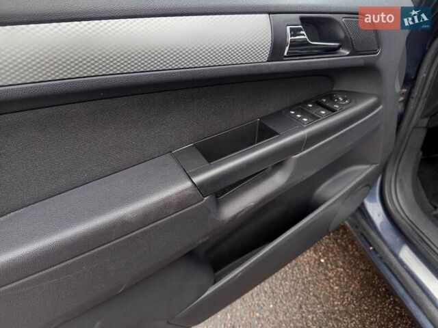 Синій Опель Зафіра, об'ємом двигуна 1.8 л та пробігом 169 тис. км за 7699 $, фото 45 на Automoto.ua