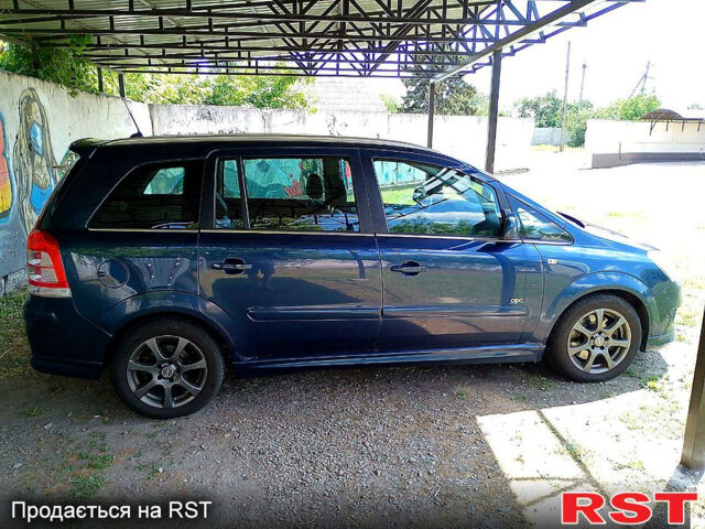 Синий Опель Зафира, объемом двигателя 1.7 л и пробегом 246 тыс. км за 6500 $, фото 2 на Automoto.ua