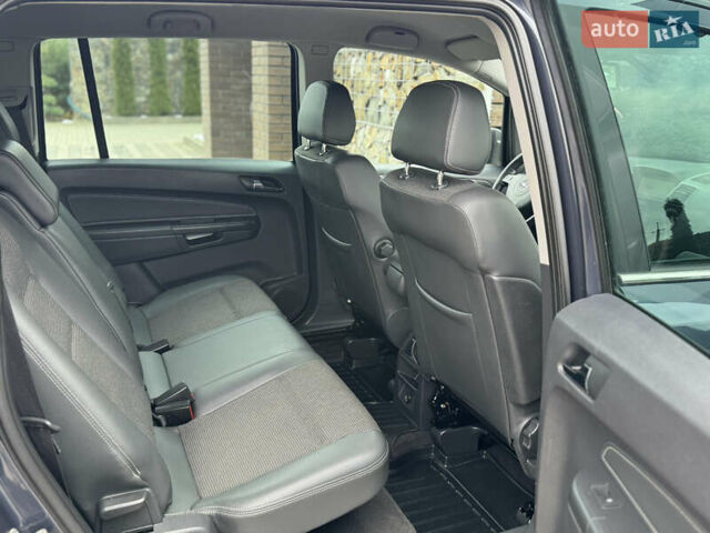 Синій Опель Зафіра, об'ємом двигуна 1.7 л та пробігом 197 тис. км за 7399 $, фото 52 на Automoto.ua