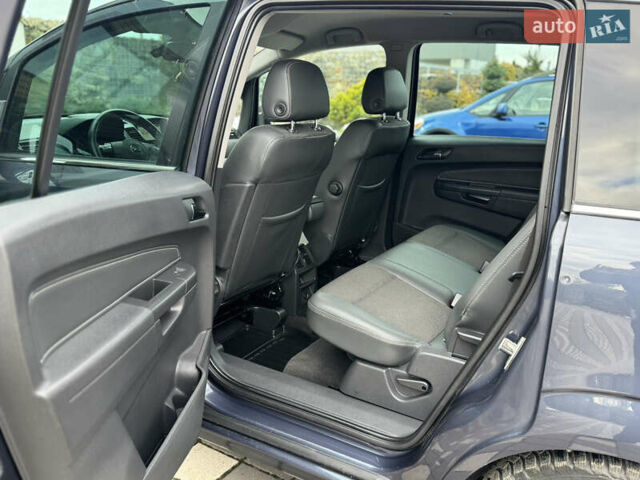 Синій Опель Зафіра, об'ємом двигуна 1.7 л та пробігом 197 тис. км за 7399 $, фото 47 на Automoto.ua