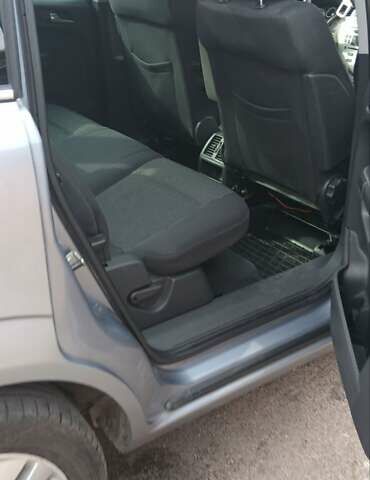 Синий Опель Зафира, объемом двигателя 1.69 л и пробегом 232 тыс. км за 6300 $, фото 10 на Automoto.ua