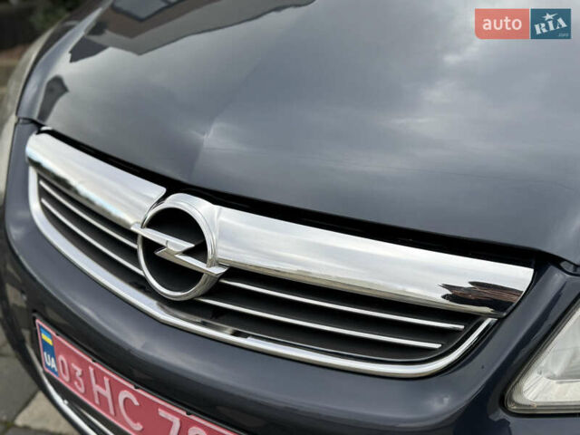 Синій Опель Зафіра, об'ємом двигуна 1.7 л та пробігом 197 тис. км за 7399 $, фото 18 на Automoto.ua