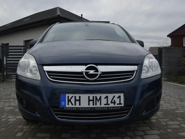 Синий Опель Зафира, объемом двигателя 1.8 л и пробегом 188 тыс. км за 4950 $, фото 6 на Automoto.ua