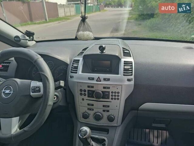 Синій Опель Зафіра, об'ємом двигуна 1.6 л та пробігом 164 тис. км за 7200 $, фото 4 на Automoto.ua