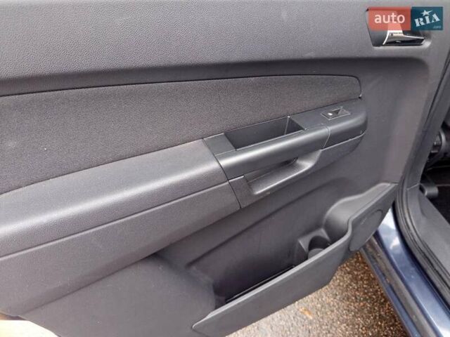 Синій Опель Зафіра, об'ємом двигуна 1.8 л та пробігом 169 тис. км за 7699 $, фото 74 на Automoto.ua