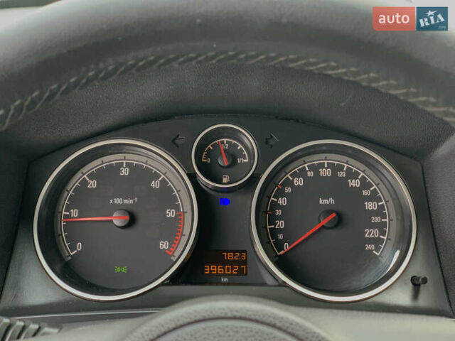 Опель Зафира 2011 в Бердичеве на Automoto.ua Синий Опель Зафира, объемом двигателя 1.7 л и пробегом 396 тыс. км за 7399 $, фото 43 на Automoto.ua