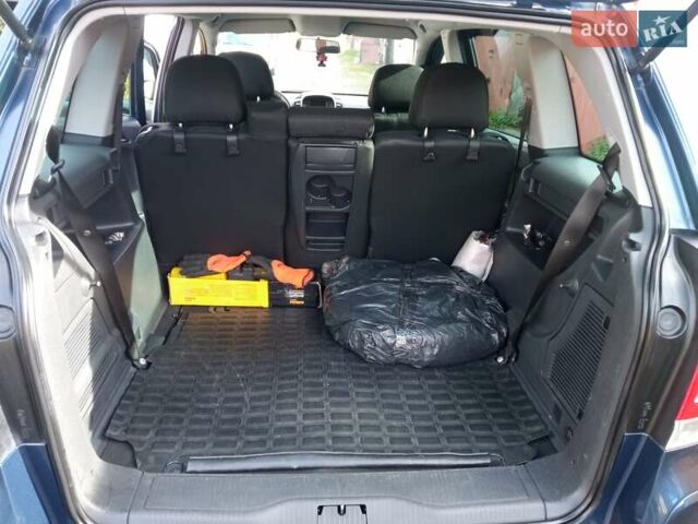 Синій Опель Зафіра, об'ємом двигуна 1.8 л та пробігом 263 тис. км за 7400 $, фото 8 на Automoto.ua