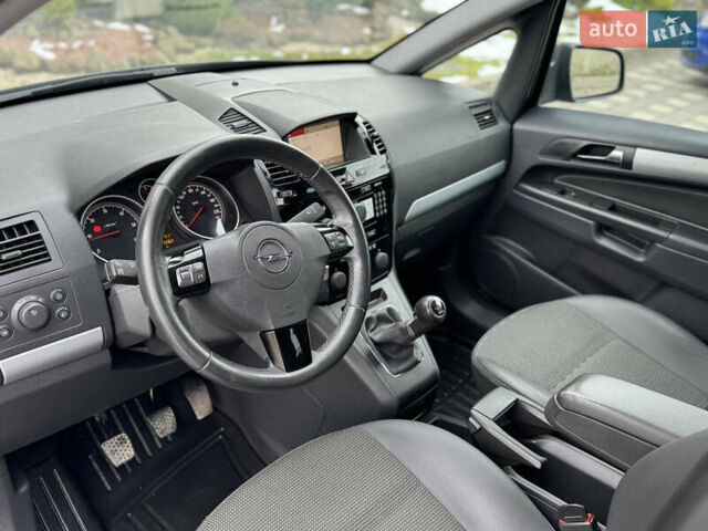 Синій Опель Зафіра, об'ємом двигуна 1.7 л та пробігом 197 тис. км за 7399 $, фото 31 на Automoto.ua