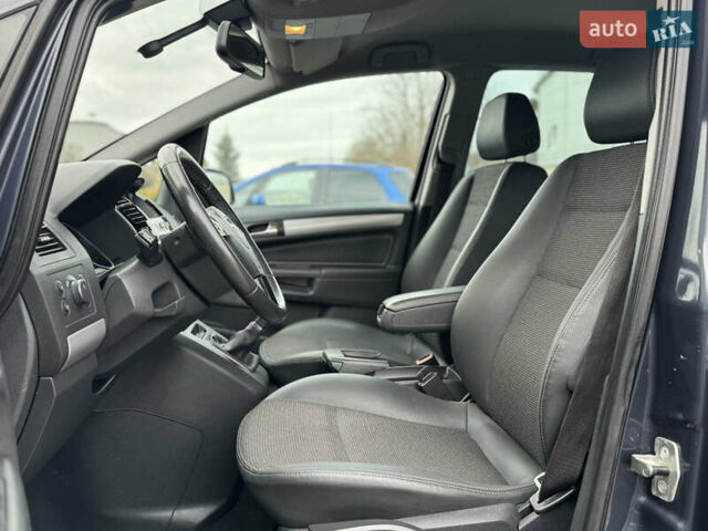 Синій Опель Зафіра, об'ємом двигуна 1.7 л та пробігом 197 тис. км за 7399 $, фото 30 на Automoto.ua