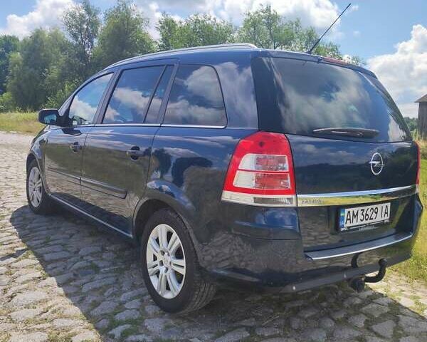 Синий Опель Зафира, объемом двигателя 1.8 л и пробегом 235 тыс. км за 7500 $, фото 4 на Automoto.ua
