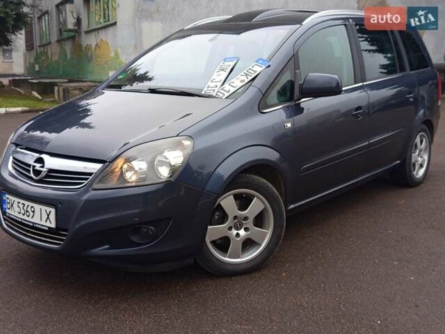 Синій Опель Зафіра, об'ємом двигуна 1.8 л та пробігом 169 тис. км за 7699 $, фото 1 на Automoto.ua