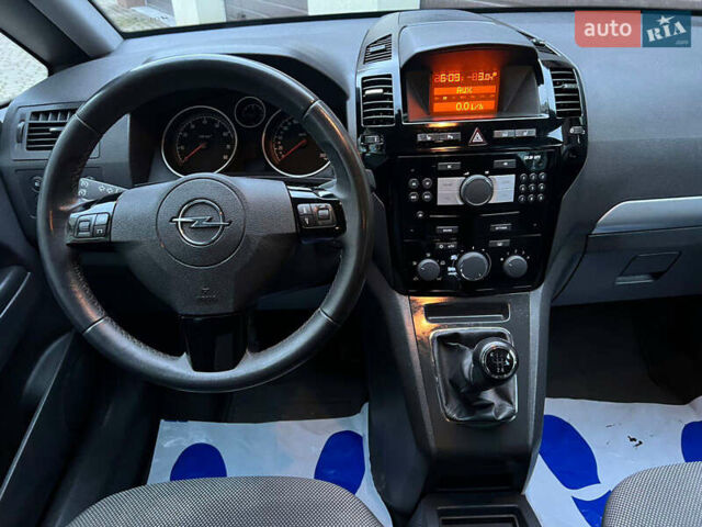 Синій Опель Зафіра, об'ємом двигуна 1.8 л та пробігом 151 тис. км за 6999 $, фото 17 на Automoto.ua