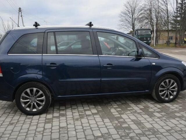 Синий Опель Зафира, объемом двигателя 1.8 л и пробегом 188 тыс. км за 4950 $, фото 7 на Automoto.ua